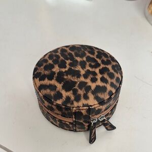 Nordstrom Tan and Black Leopard Print Jewelry Case